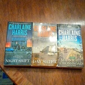 Charlaine Harris "Midnight, Texas " Trilogy